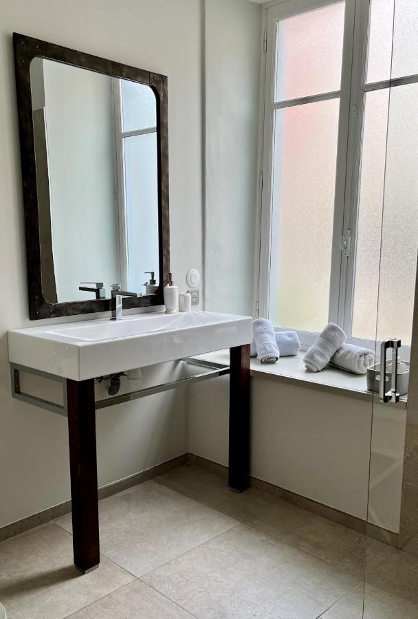카르카손 라 쿠르 카레 B&B 외부 사진